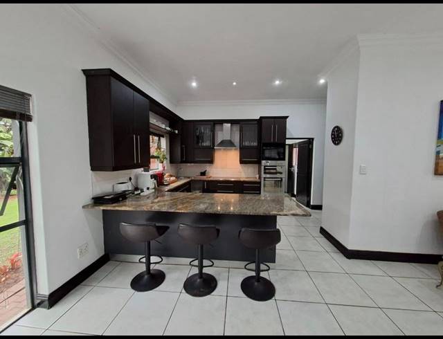 4 BEDROOM HOUSE FOR SALE IN MIDSTREAM ESTATE